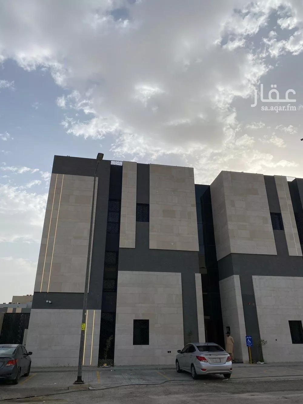 شقة للإيجار في شارع رقم 321, حي الملقا, مدينة الرياض, منطقة الرياض 1 صورة