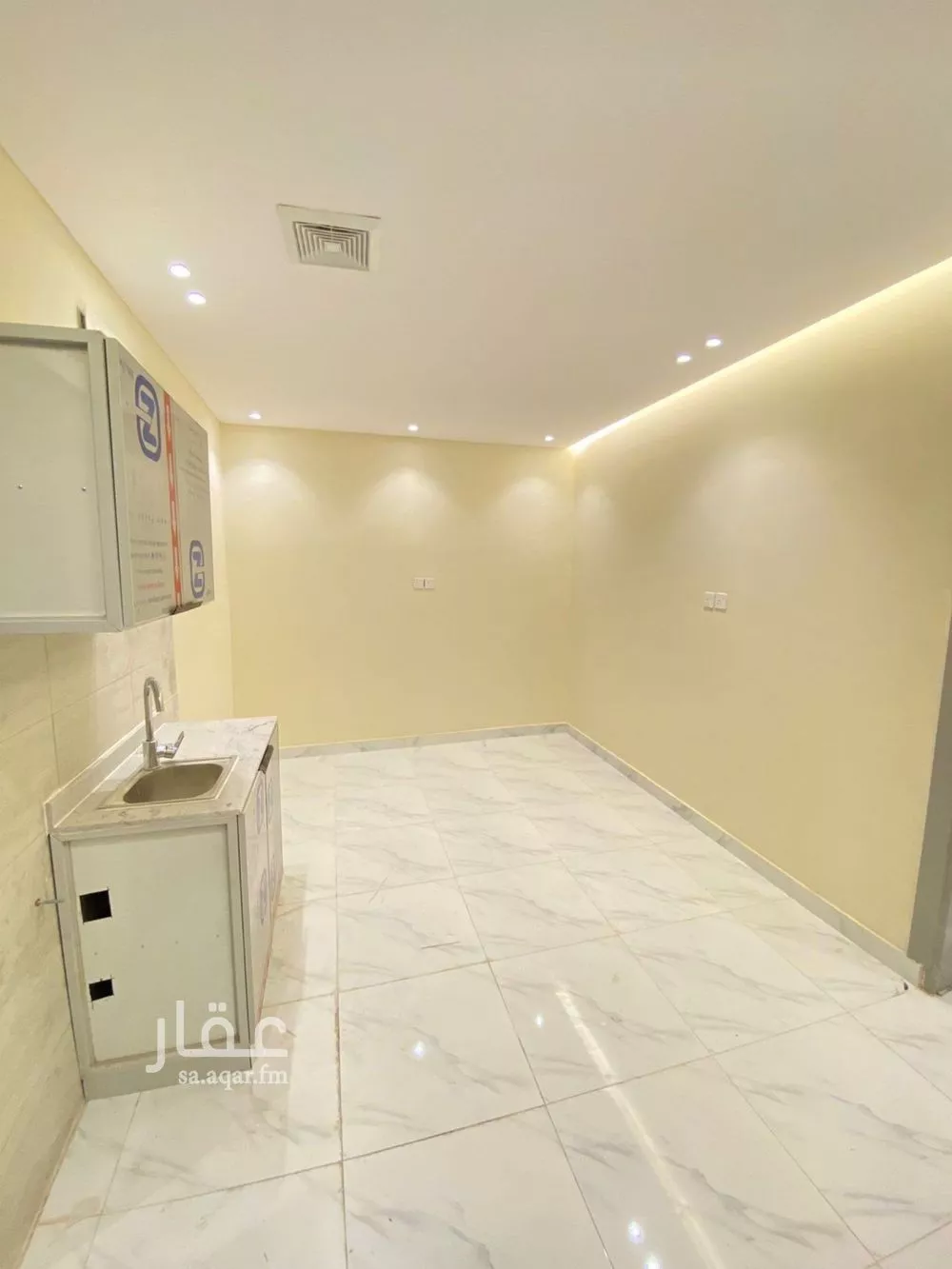 شقة للإيجار في شارع الفجر, حي السويدي الغربي, مدينة الرياض, منطقة الرياض 1 صورة