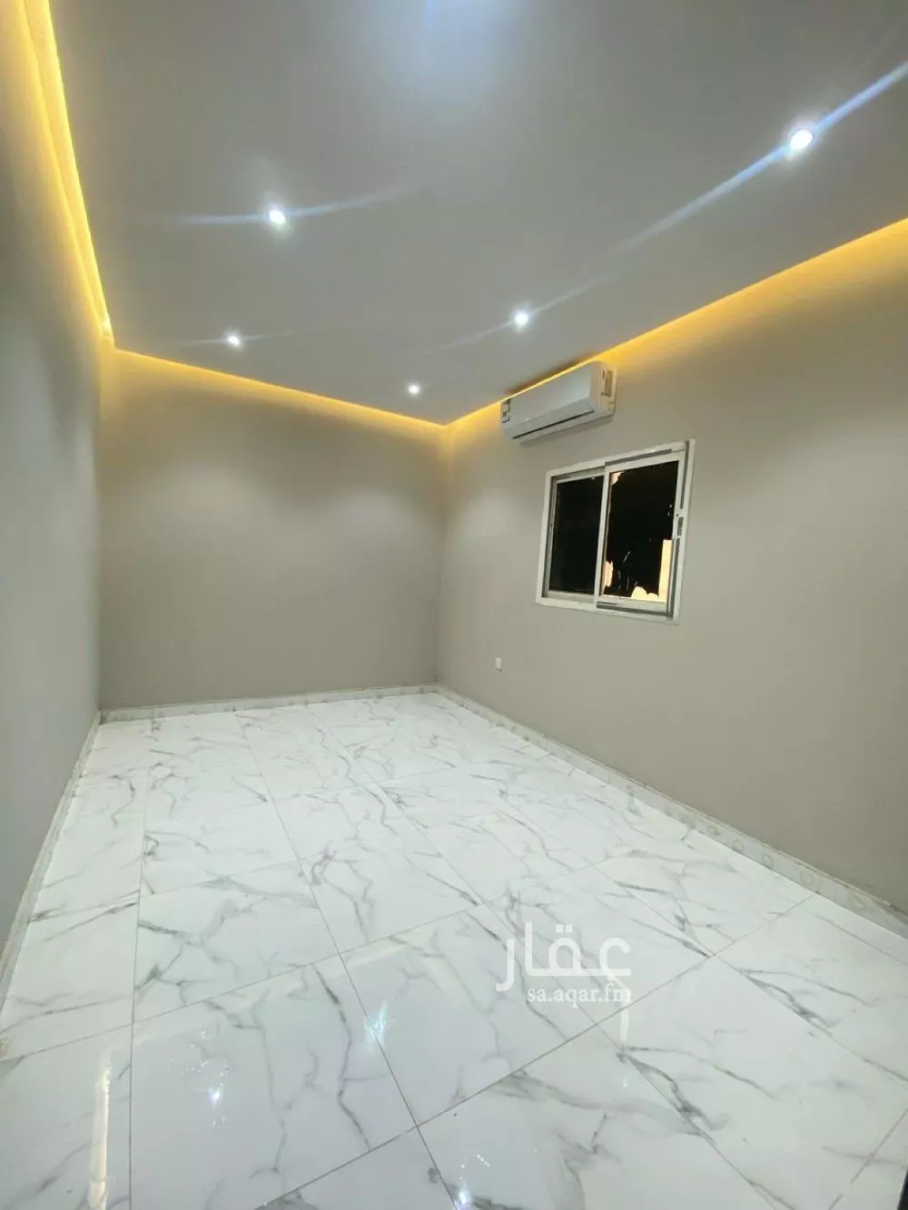 شقة للإيجار في شارع زيد البغدادي, حي الوزارات, مدينة الرياض, منطقة الرياض 1 صورة