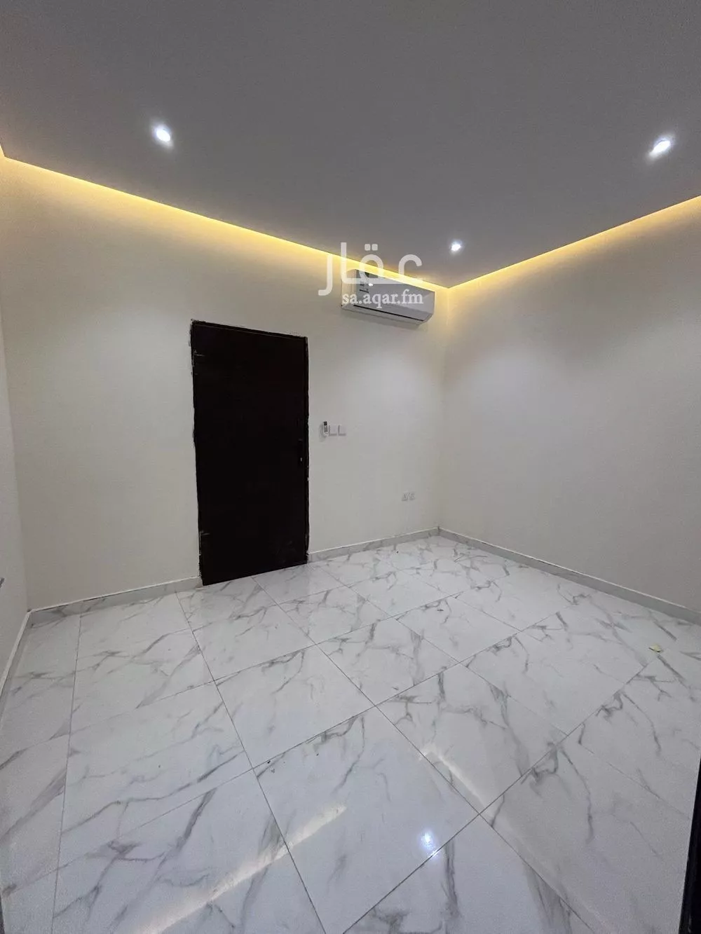 شقة للإيجار في شارع زيد البغدادي, حي الوزارات, مدينة الرياض, منطقة الرياض 1 صورة