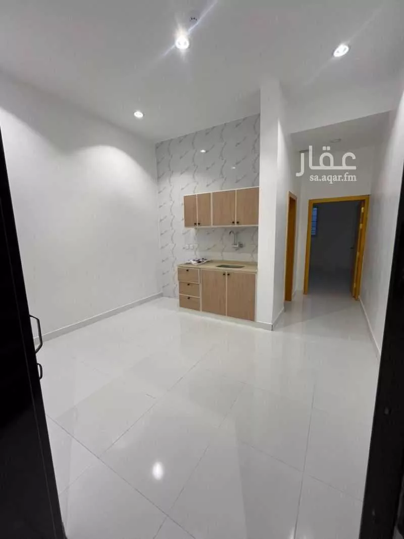 عمارة للإيجار في شارع ال قيشه 133, حي ال بريد, مدينة احد رفيده, منطقة عسير 1 صورة