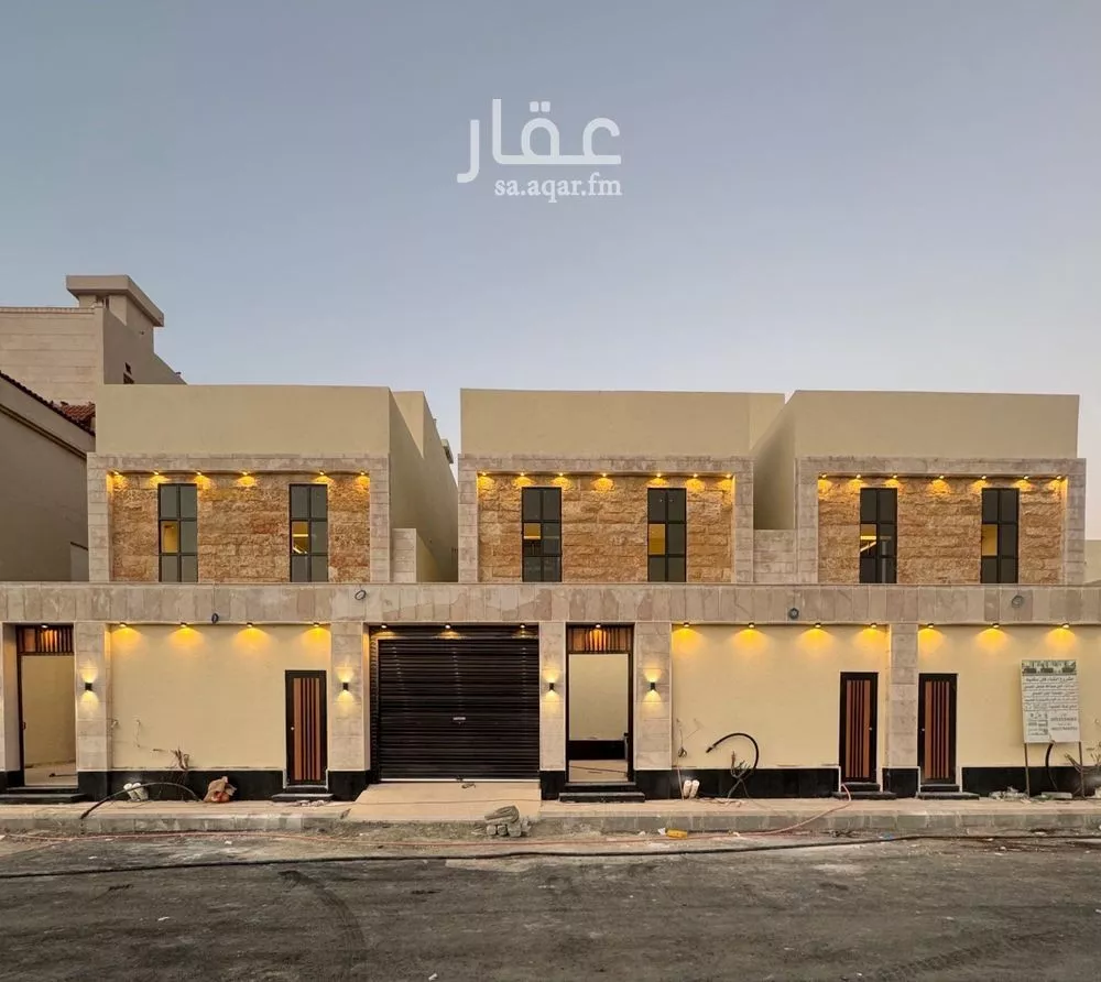 فيلا للبيع في شارع عبيدالله بن الحارث بن عمرو, حي الفروسية, مدينة جدة, منطقة مكة المكرمة 1 صورة