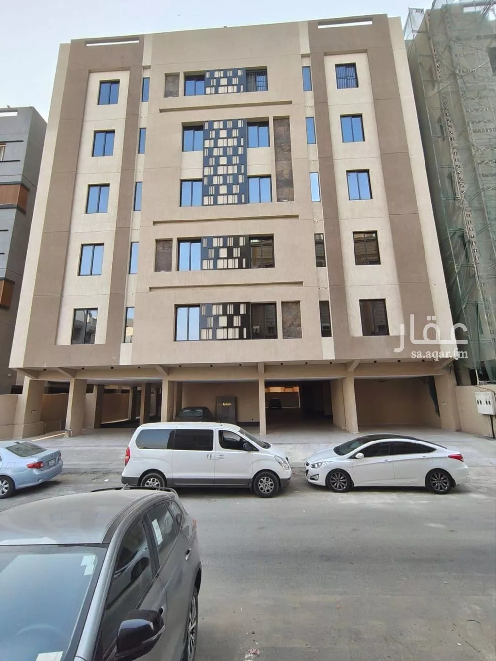 شقة للبيع في شارع عبدالرحمن الجرادي, حي النزهة, مدينة جدة, منطقة مكة المكرمة 1 صورة