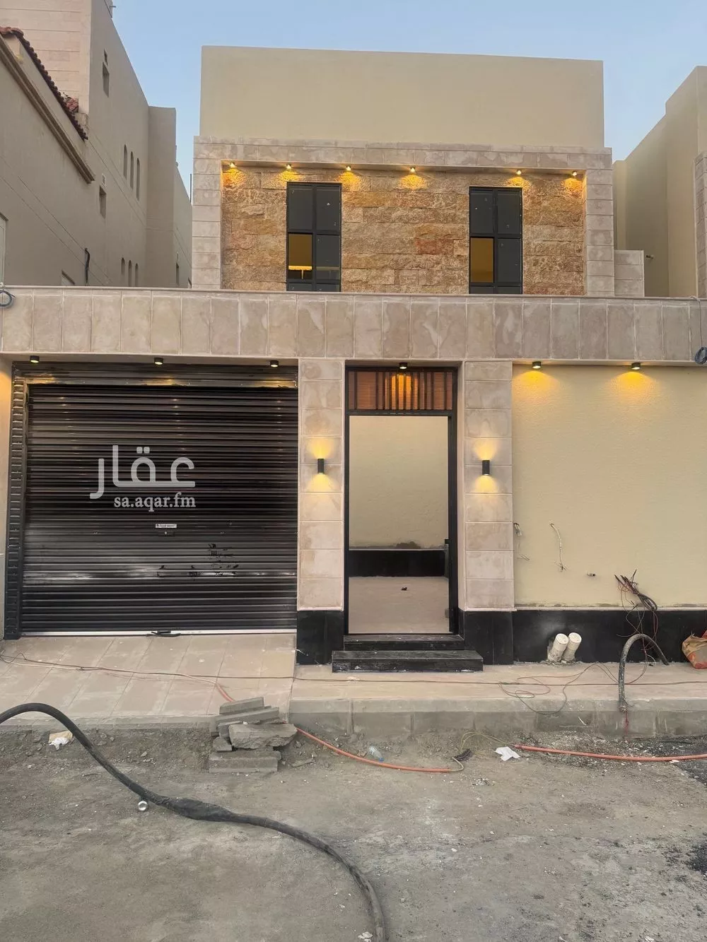 فيلا للبيع في شارع عبيدالله بن الحارث بن عمرو, حي الفروسية, مدينة جدة, منطقة مكة المكرمة 1 صورة