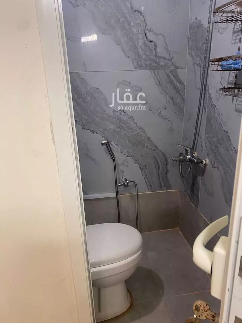 شقة للإيجار في طريق الملك فهد الفرعي ، حي الرحمانية ، الرياض ، منطقة الرياض 1 صورة