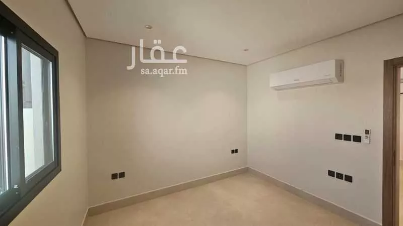 عمارة للإيجار في شارع زنجبار, حي الشرفية, مدينة الرياض, منطقة الرياض 1 صورة