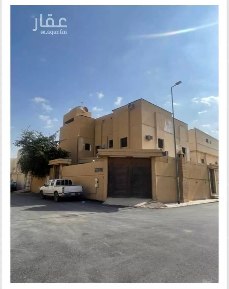 فيلا للبيع في شارع اللوز الهندي ، حي السويدي ، الرياض ، منطقة الرياض 1 صورة