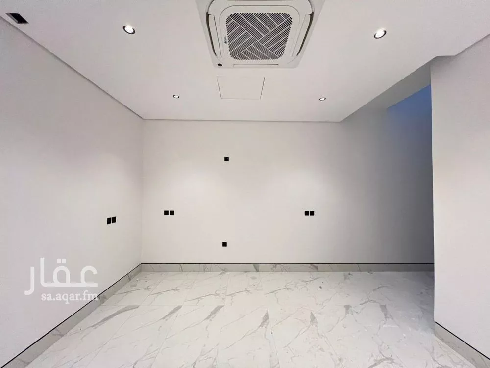 دور للبيع في شارع سليمان بن حمزة, حي النرجس, مدينة الرياض, منطقة الرياض 1 صورة