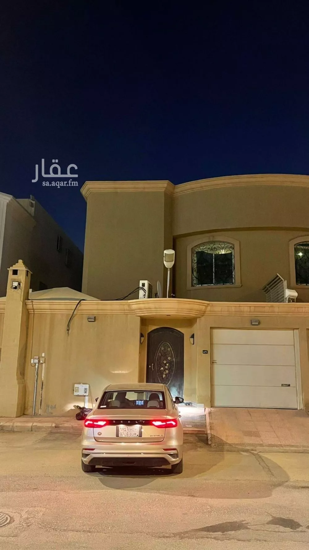 فيلا للبيع في شارع المحاربي, حي إشبيلية, مدينة الرياض, منطقة الرياض 1 صورة
