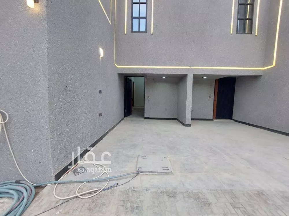 دور للبيع في شارع الرايه, حي الندوة, مدينة الرياض, منطقة الرياض 1 صورة