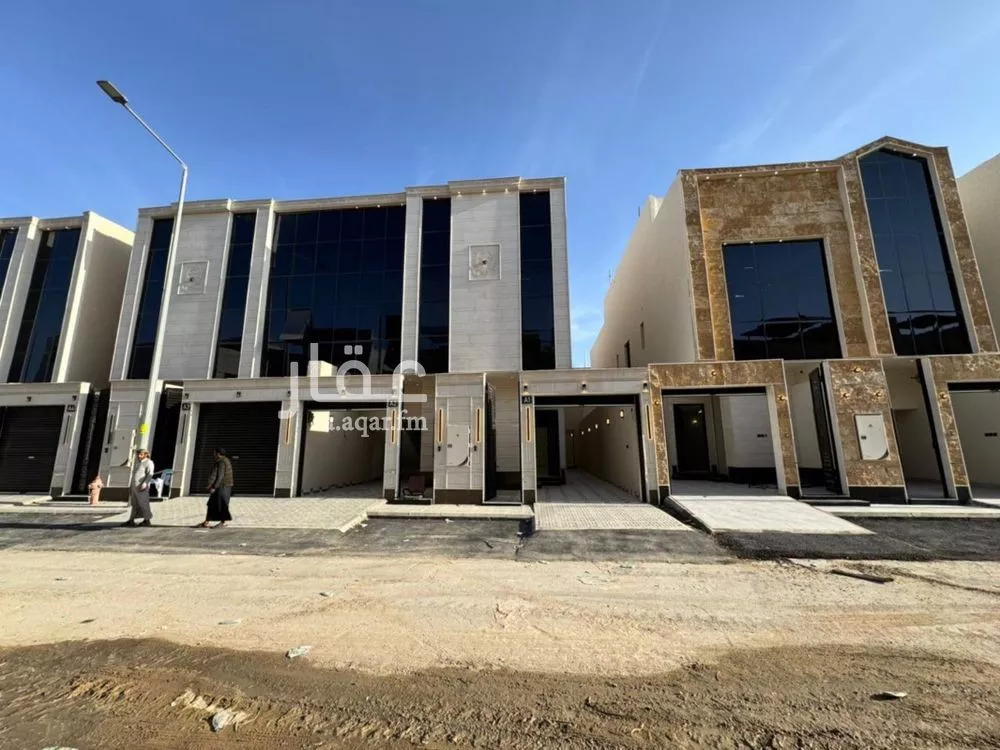 دور للبيع في شارع النسور, حي طيبة, مدينة الرياض, منطقة الرياض 1 صورة