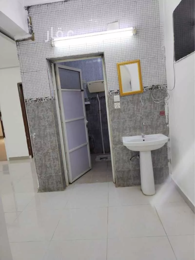 شقة للإيجار في شارع ثروان بن فزرة, حي الملك فهد, مدينة أبو عريش - أبو عريش, منطقة جازان 1 صورة