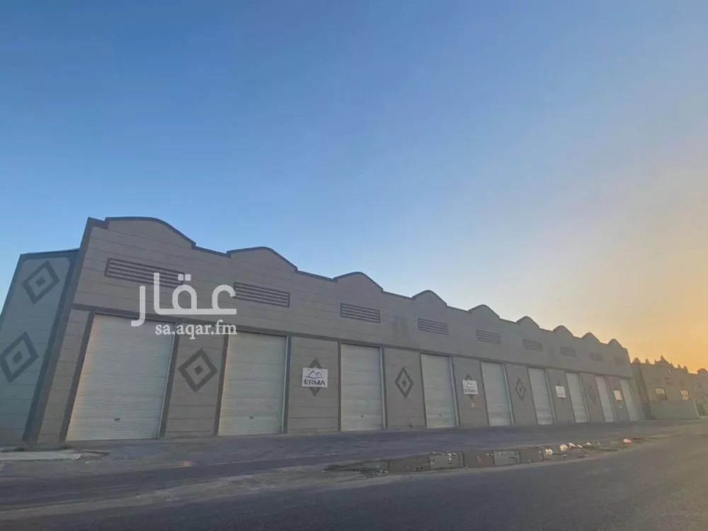 مستودع للإيجار في حي التعاون, مدينة الخبر, المنطقة الشرقية 1 صورة