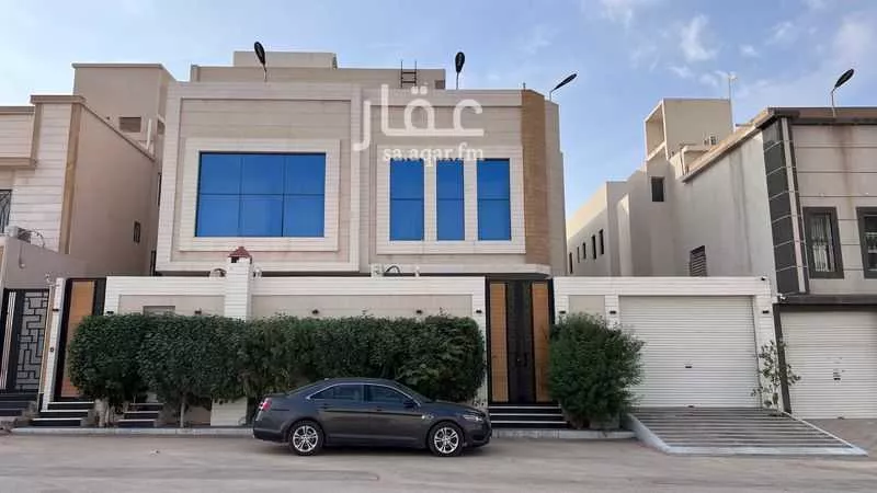 فيلا للبيع في شارع عبدالرحمن بشناق, حي المهدية, مدينة الرياض, منطقة الرياض 1 صورة