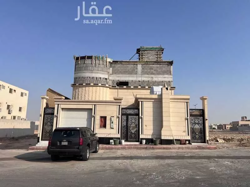 فيلا للبيع في شارع محمد بن مسعود الزواوي, حي المهدية, مدينة الرياض, منطقة الرياض 1 صورة