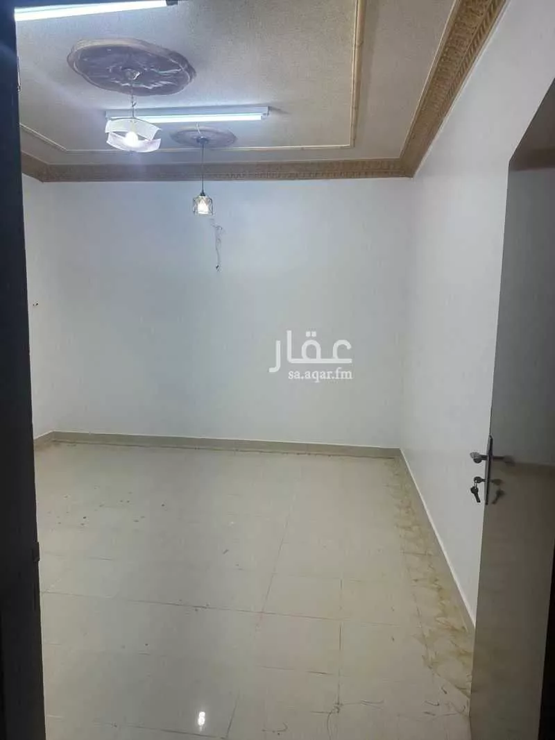 شقة للإيجار في شارع عبدالله بن ثابت, حي النهضة, مدينة الرياض, منطقة الرياض 1 صورة