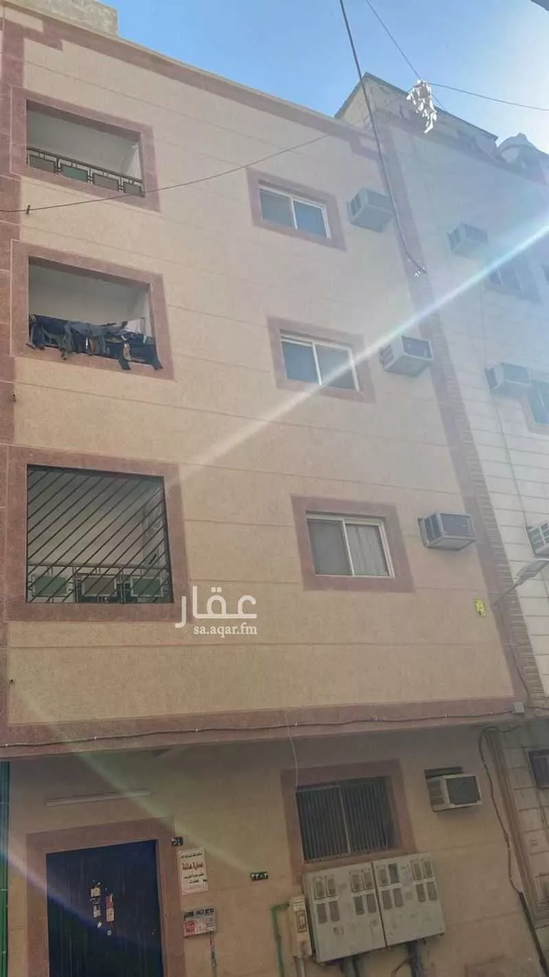 عمارة للبيع في شارع بردي, حي الوزارات, مدينة الرياض, منطقة الرياض 1 صورة