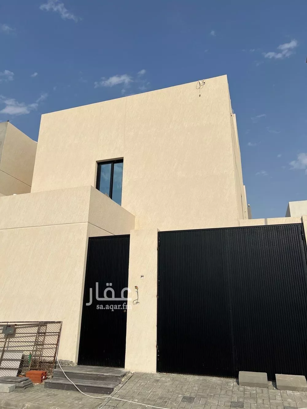 فيلا للبيع في شارع عبد الله بن علي العمودي, حي المنارات, مدينة جدة, منطقة مكة المكرمة 1 صورة