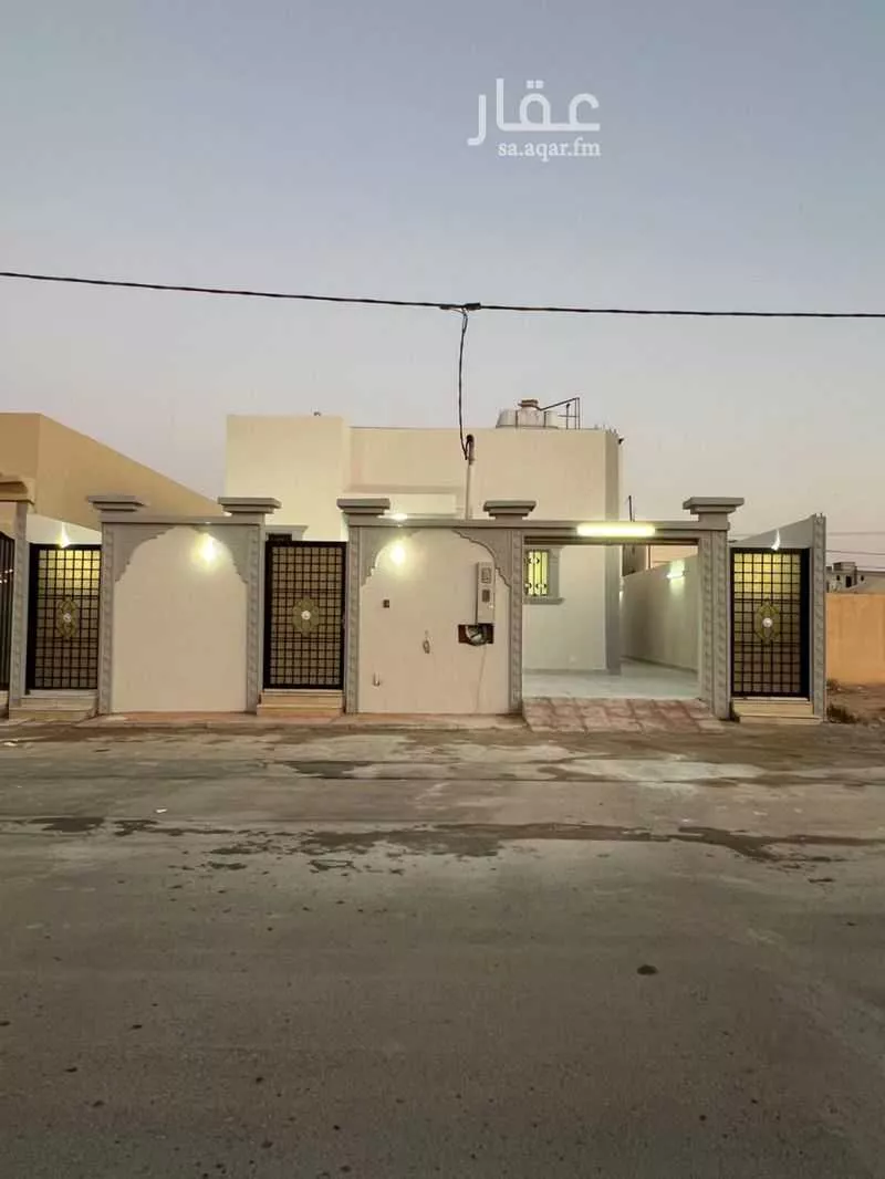 فيلا للبيع في شارع صالح الحريري الافندي ، حي الملك عبدالله ، المجمعة ، المجمعة 1 صورة