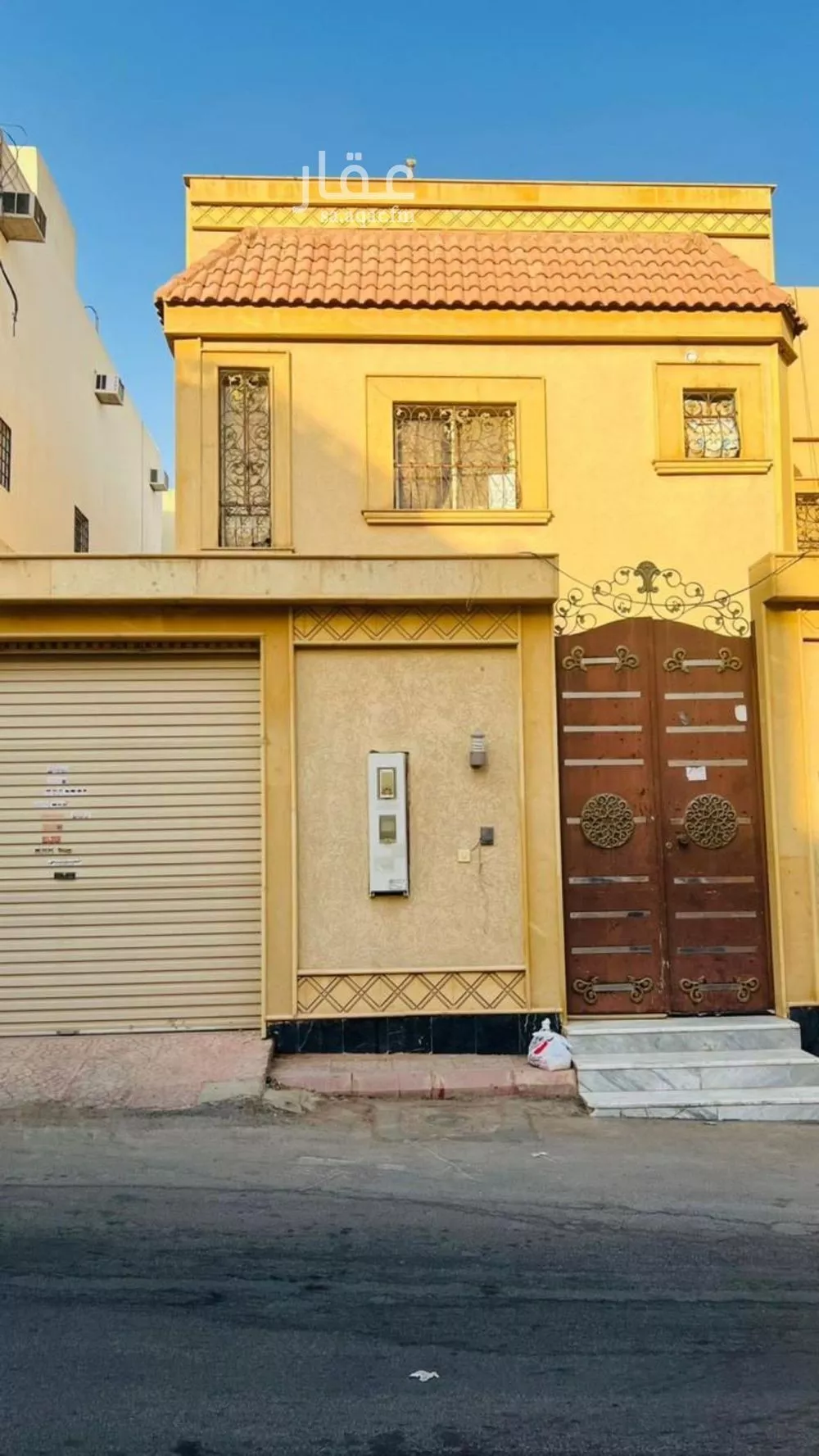 فيلا للبيع في شارع يثرب, حي شبرا, مدينة الرياض, منطقة الرياض 1 صورة