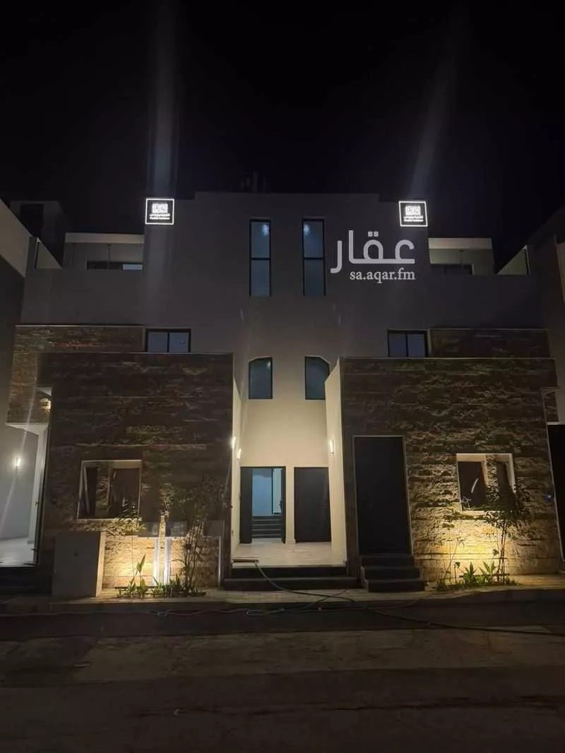 دور للبيع في شارع العينين, حي إشبيلية, مدينة الرياض, منطقة الرياض 1 صورة