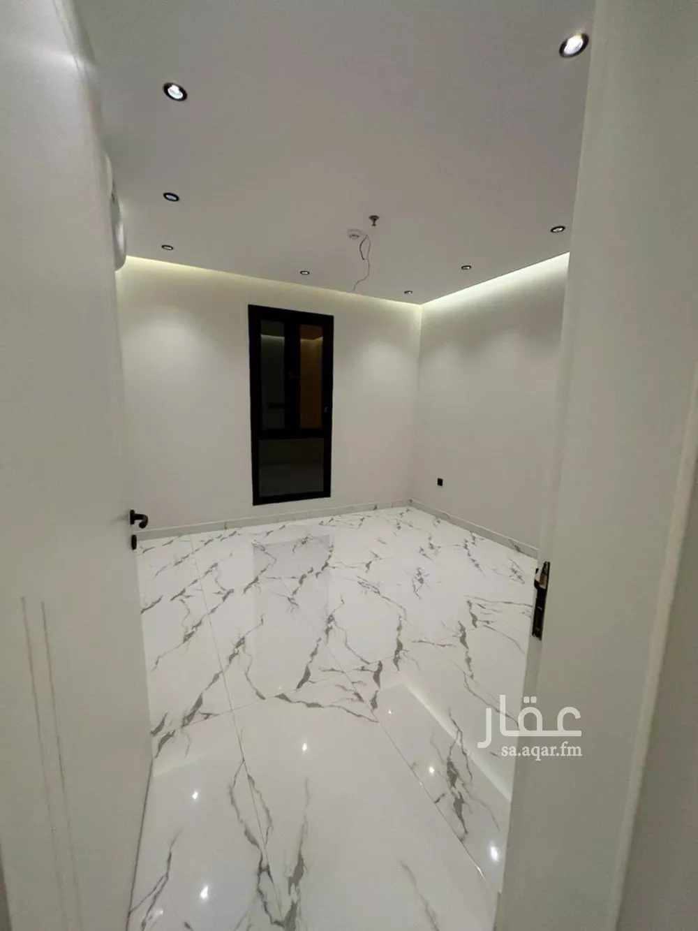 شقة للإيجار في شارع ثروه, حي السيف, مدينة الدمام, المنطقة الشرقية 1 صورة