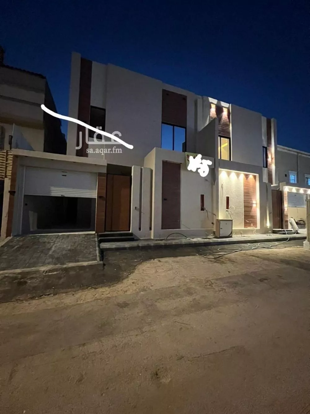 فيلا للبيع في شارع السقائف, حي طويق, مدينة الرياض, منطقة الرياض 1 صورة