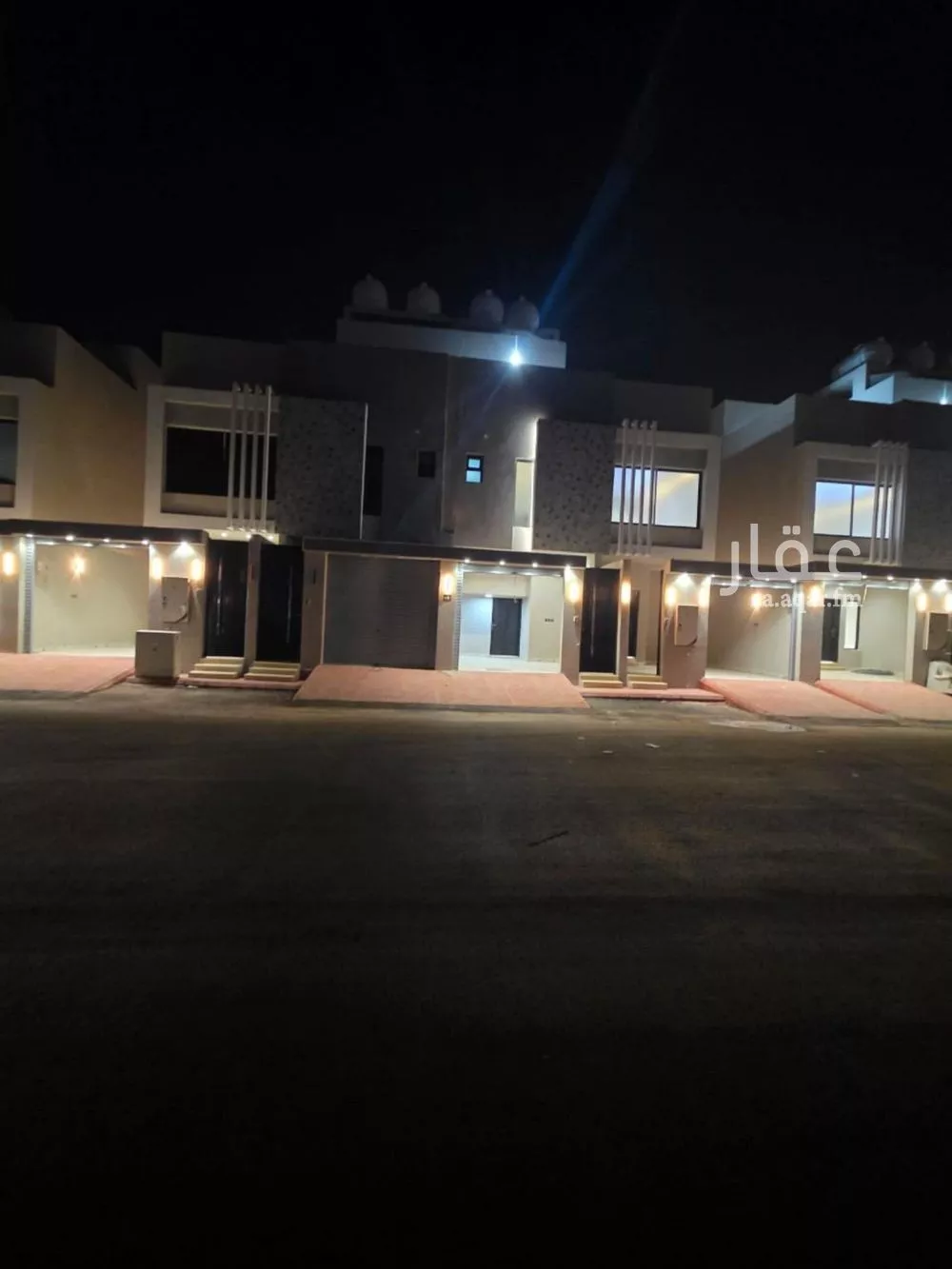 دور للبيع في شارع أحمد بن عميرة, حي بدر, مدينة الرياض, منطقة الرياض 1 صورة