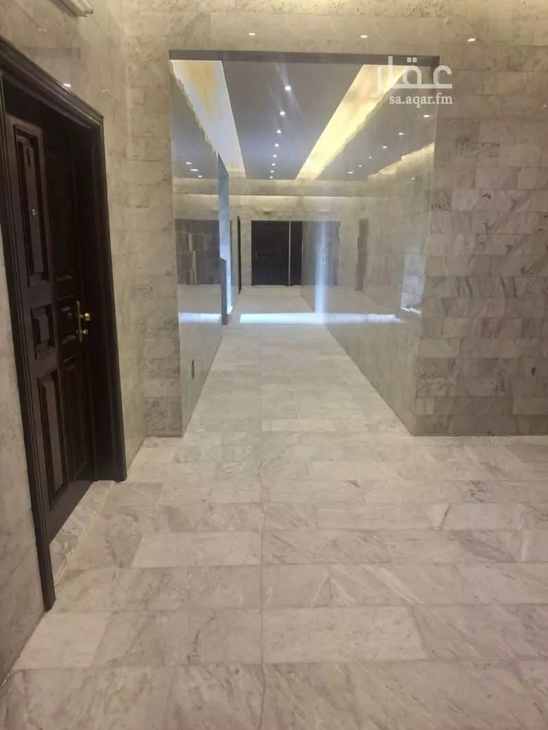 عمارة للإيجار في شارع ابي اسحاق الشيبي, حي المعذر, مدينة الرياض, منطقة الرياض 1 صورة