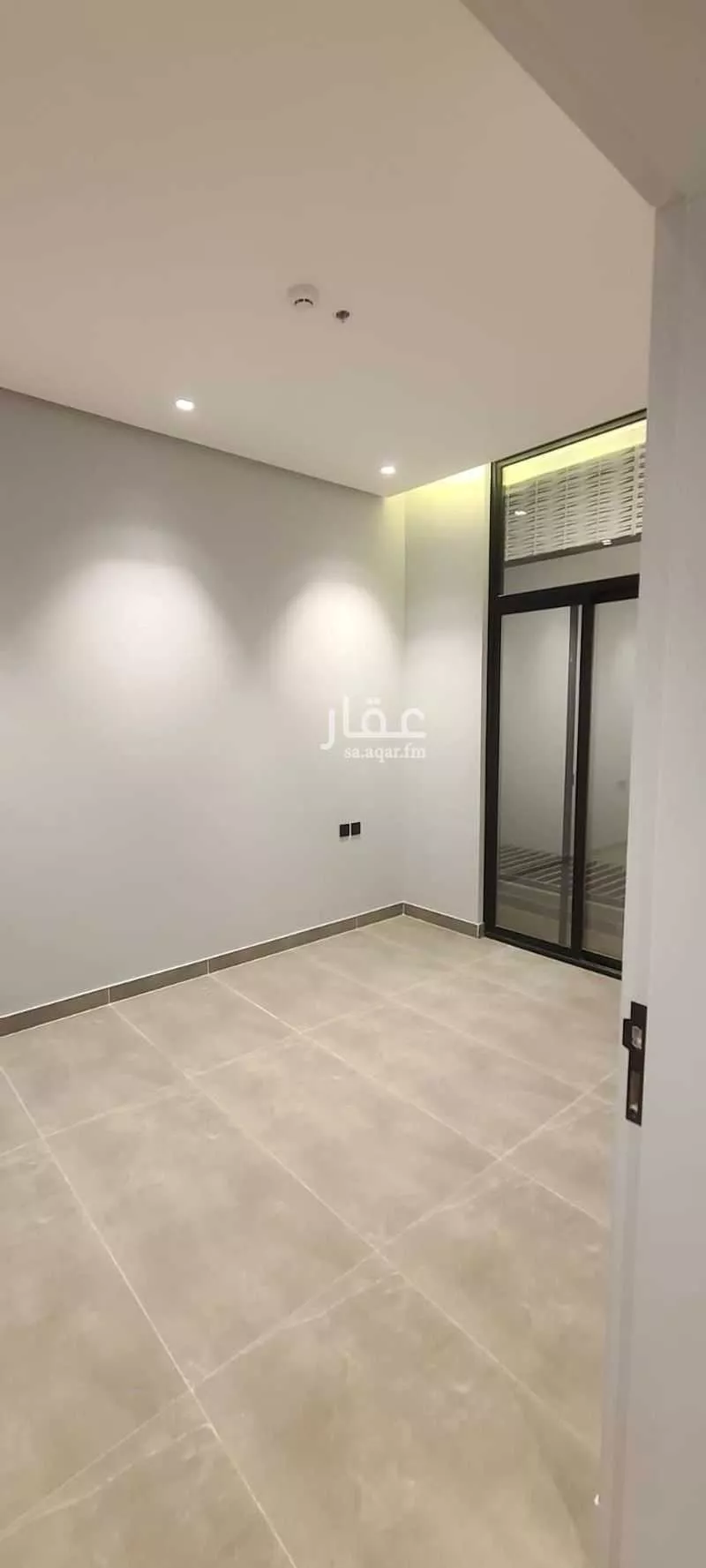 شقة للإيجار في شارع محمد بن عبدالعزيز العجاجي, حي القيروان, مدينة الرياض, منطقة الرياض 1 صورة