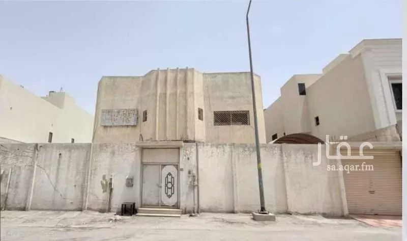 فيلا للبيع في شارع هضبة نجد, حي النزهة, مدينة الرياض, منطقة الرياض 1 صورة