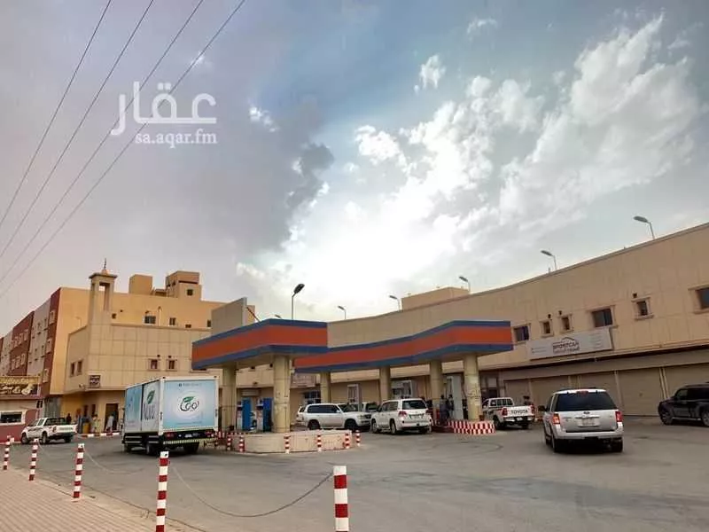 محل للبيع في شارع الملك عبدالله , مدينة المجمعه, منطقة الرياض 1 صورة