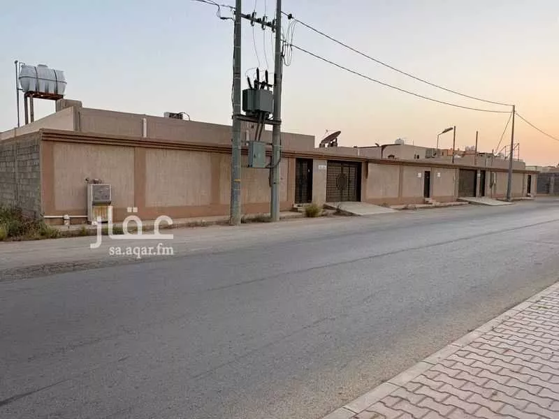 استراحة للبيع في شارع عاصم ابن ابي وائل, حي الملك عبدالله, مدينة المجمعه, منطقة الرياض 1 صورة