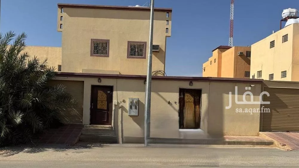 فيلا للبيع في شارع شارع جرير , حي المطار, مدينة المجمعه, منطقة الرياض 1 صورة