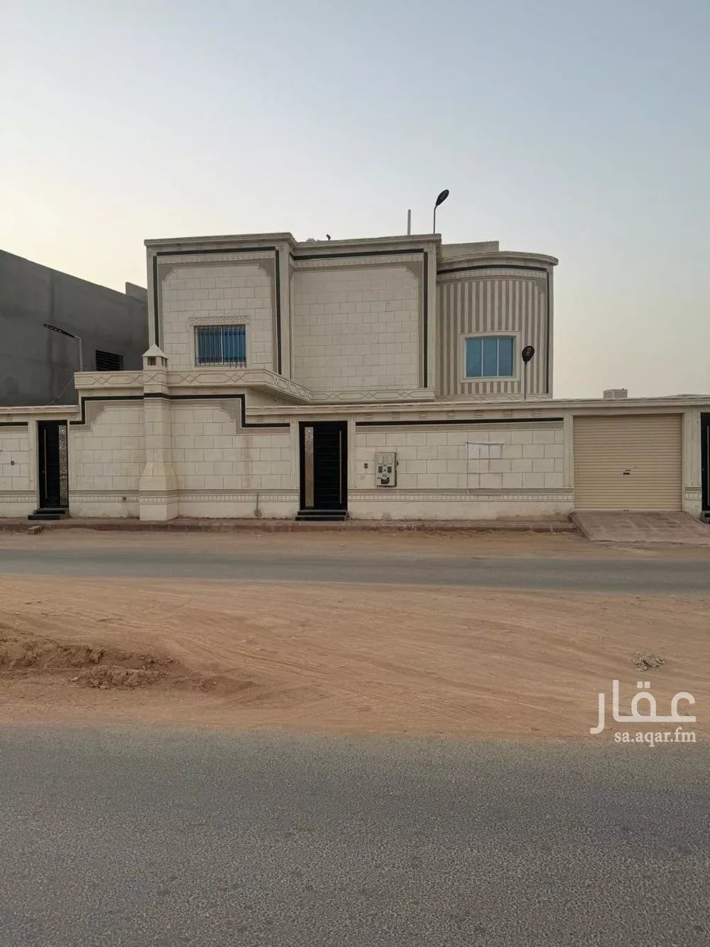 فيلا للإيجار في شارع عثمان ابن العاص الثقفي , حي الإسكان, مدينة المجمعه, منطقة الرياض 1 صورة