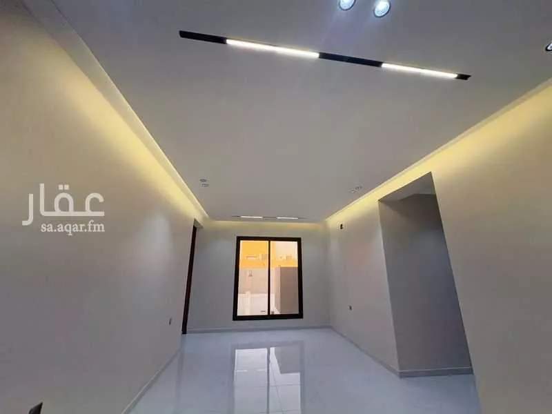 دور للبيع في شارع قطب الدين القسطلاني, حي عكاظ, مدينة الرياض, منطقة الرياض 1 صورة