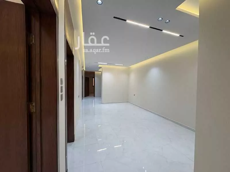 دور للبيع في شارع قطب الدين القسطلاني, حي عكاظ, مدينة الرياض, منطقة الرياض 1 صورة