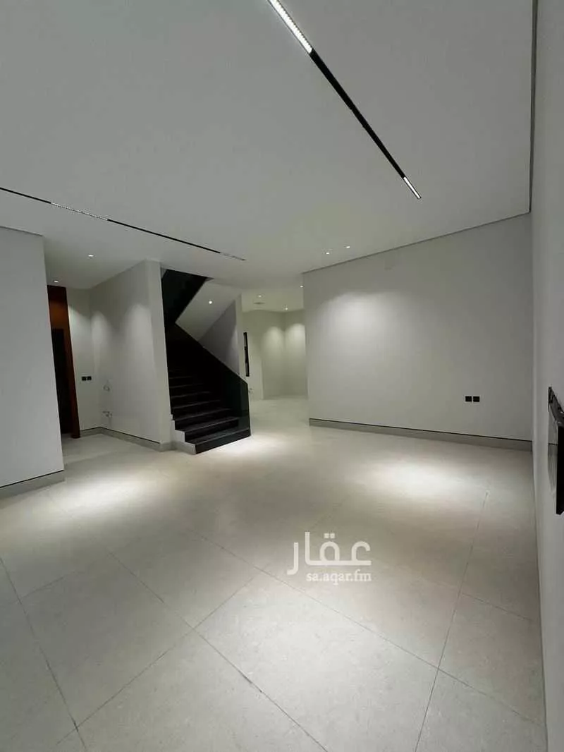 فيلا للبيع في شارع رقم 395, حي المونسية, مدينة الرياض, منطقة الرياض 1 صورة
