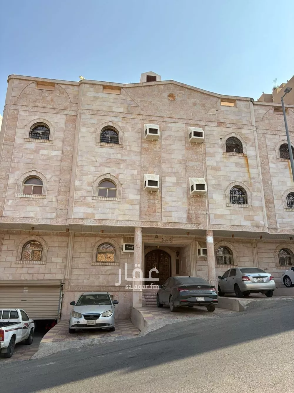 عمارة للبيع في شارع الجفيلية, حي جبل النور, مدينة مكة المكرمة, منطقة مكة المكرمة 1 صورة