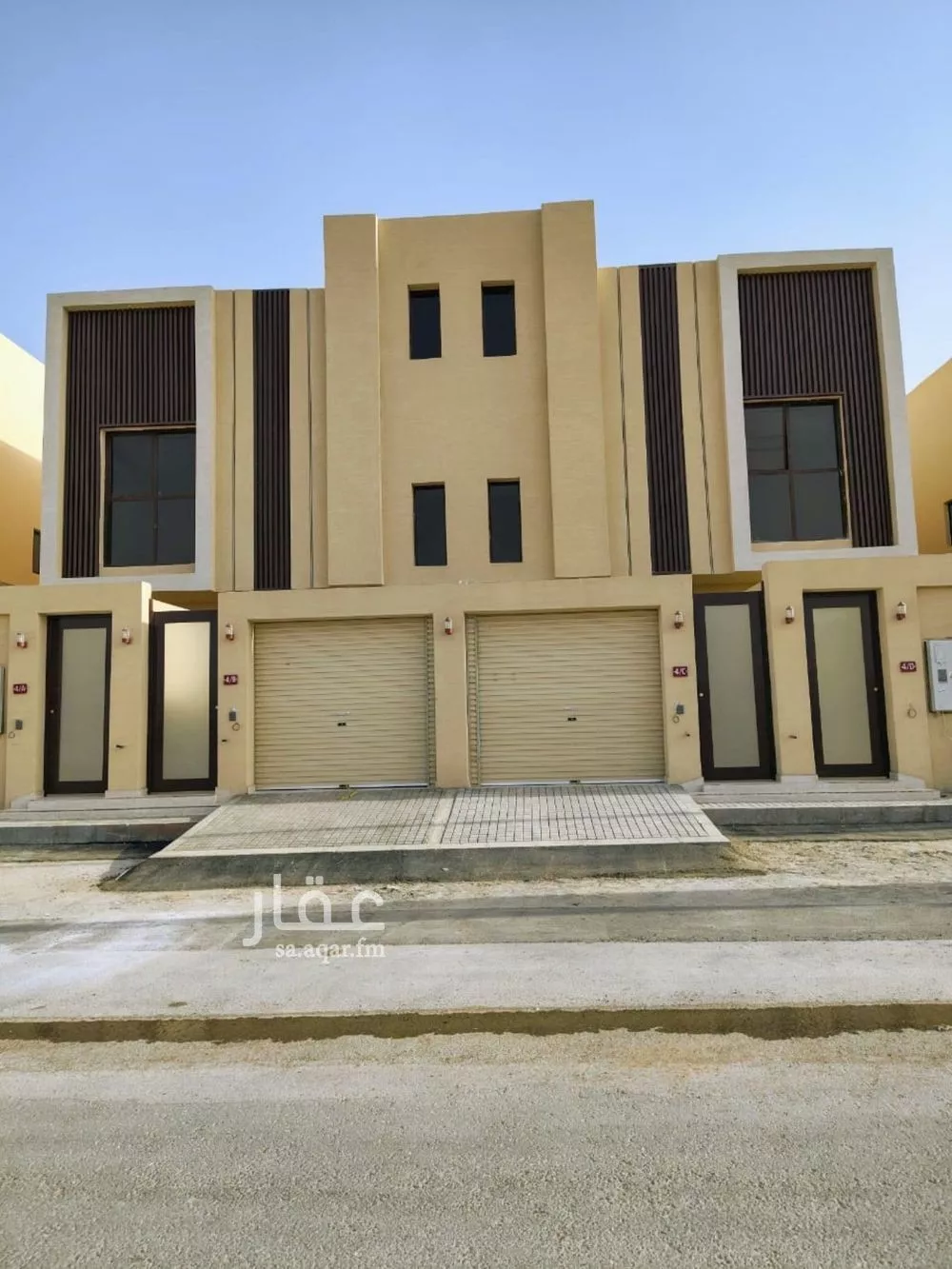 دور للبيع في شارع سديرة, حي عكاظ, مدينة الرياض, منطقة الرياض 1 صورة