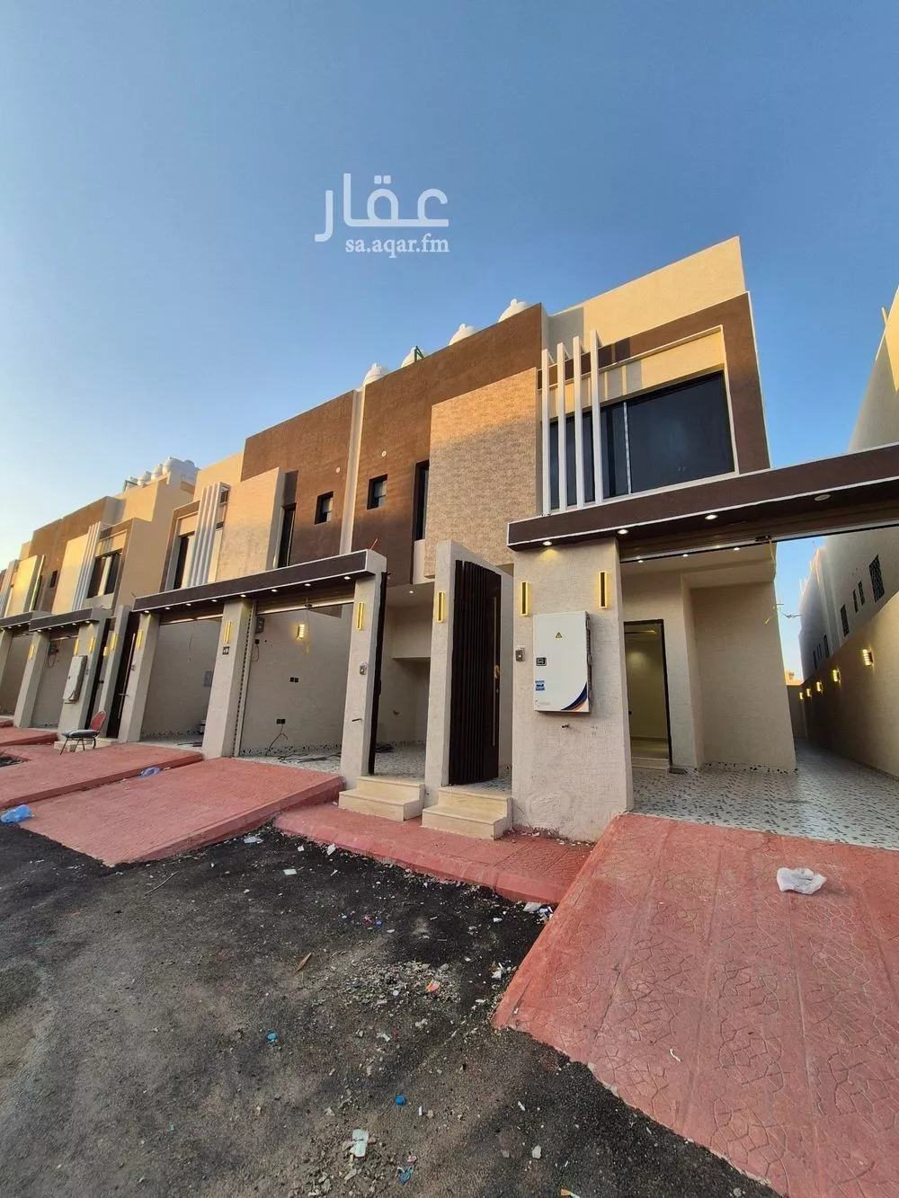 دور للبيع في شارع ابي القاسم الثمانيني, حي بدر, مدينة الرياض, منطقة الرياض 1 صورة