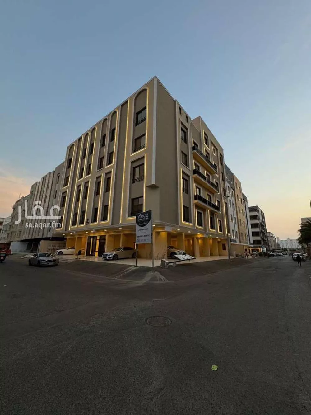 شقة للبيع في شارع خداش ابن حصين, حي النزهة, مدينة جدة, منطقة مكة المكرمة 1 صورة