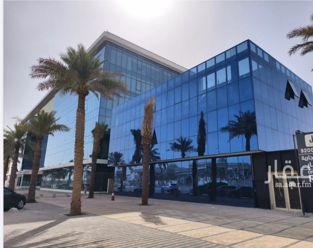 مكتب تجاري للإيجار في شارع الملك عبدالله ابن عبدالعزيز سعود الفرعي, حي النزهة, مدينة الرياض, منطقة الرياض 1 صورة