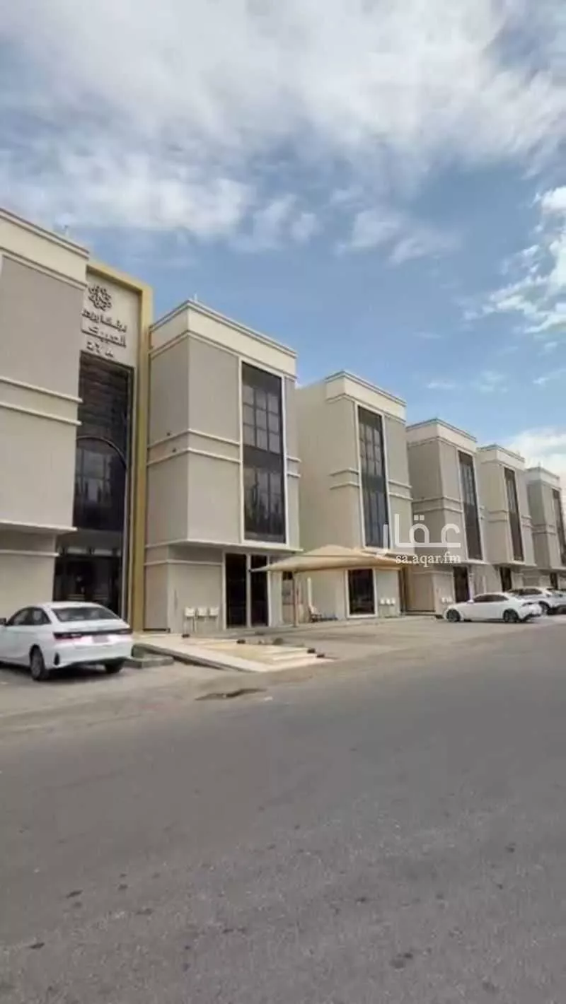 فيلا للبيع في شارع مصعب بن المسيب ، حي مذينب ، المدينة المنورة ، منطقة المدينة المنورة 1 صورة