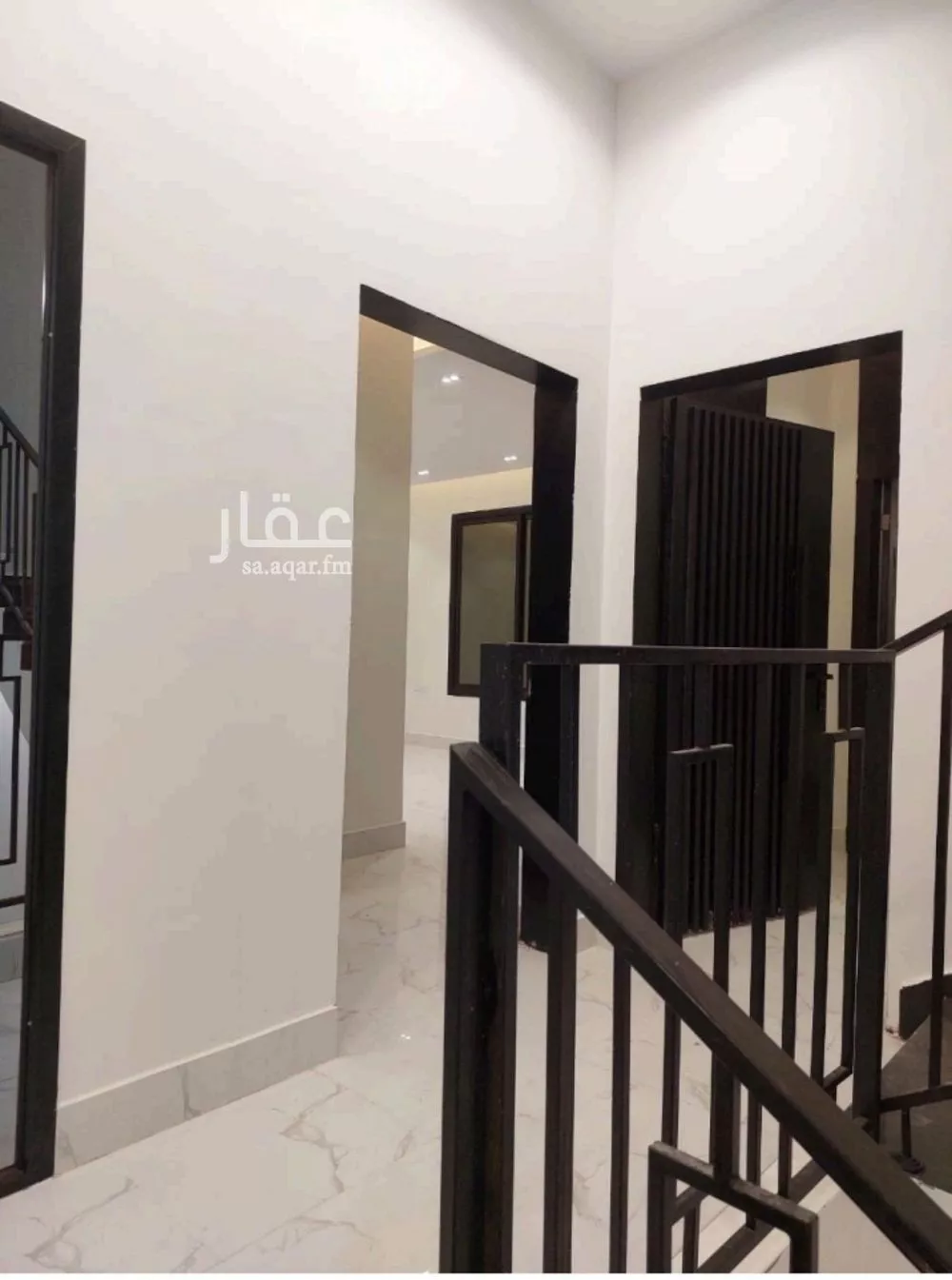 دور للبيع في شارع شارع رقم 97, حي الجنادرية, مدينة الرياض, منطقة الرياض 1 صورة