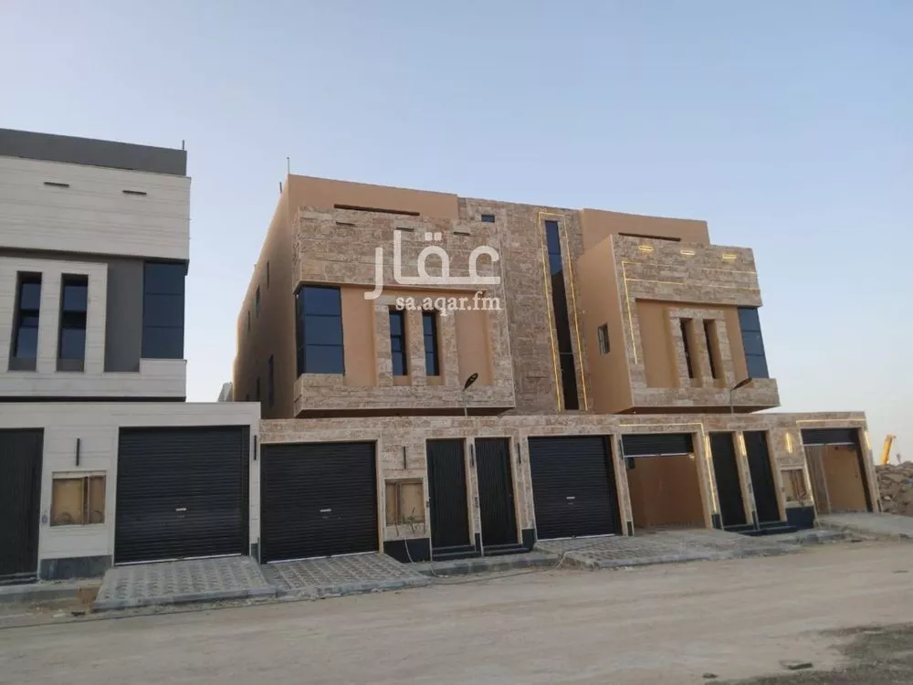 دور للبيع في شارع فضل الله بن عبدالله الطبري, حي طويق, مدينة الرياض, منطقة الرياض 1 صورة