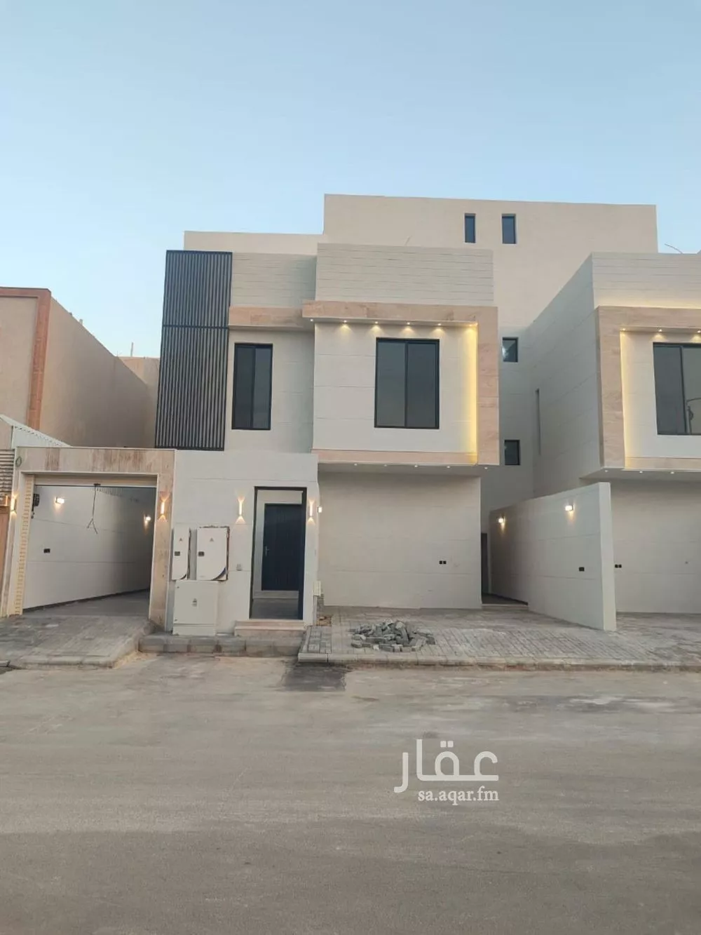 دور للبيع في شارع إبراهيم بن سعد, حي العريجاء الغربي, مدينة الرياض, منطقة الرياض 1 صورة
