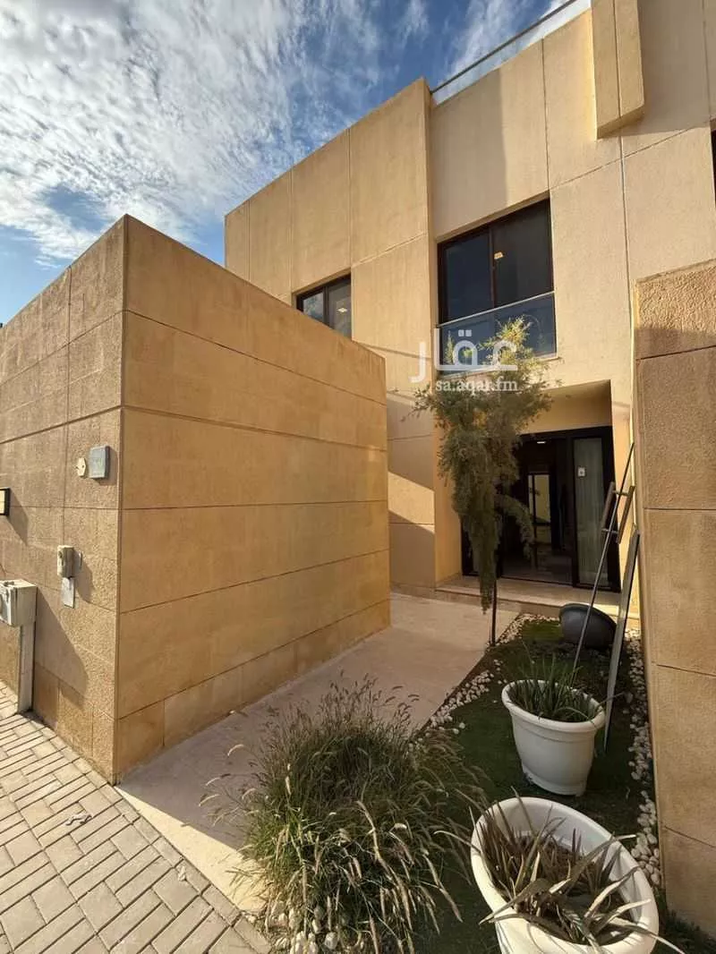 فيلا للإيجار في شارع العاصمة 51, حي العاصمة, مدينة الدرعية, منطقة الرياض 1 صورة