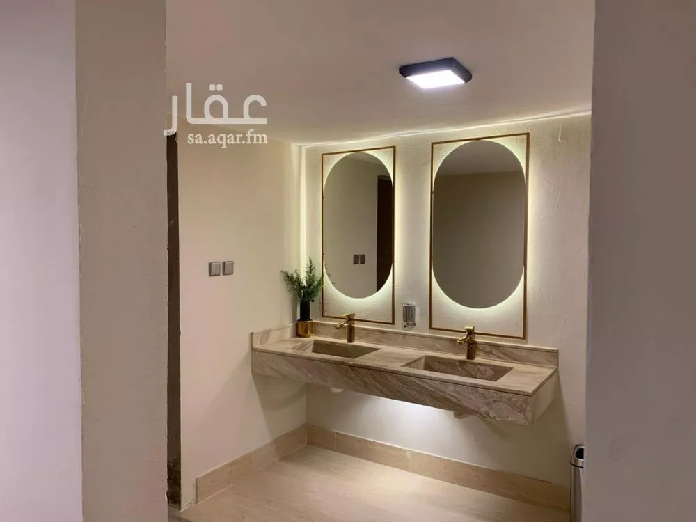 فيلا للبيع في شارع ضرية, حي الفاخرية, مدينة الرياض, منطقة الرياض 1 صورة