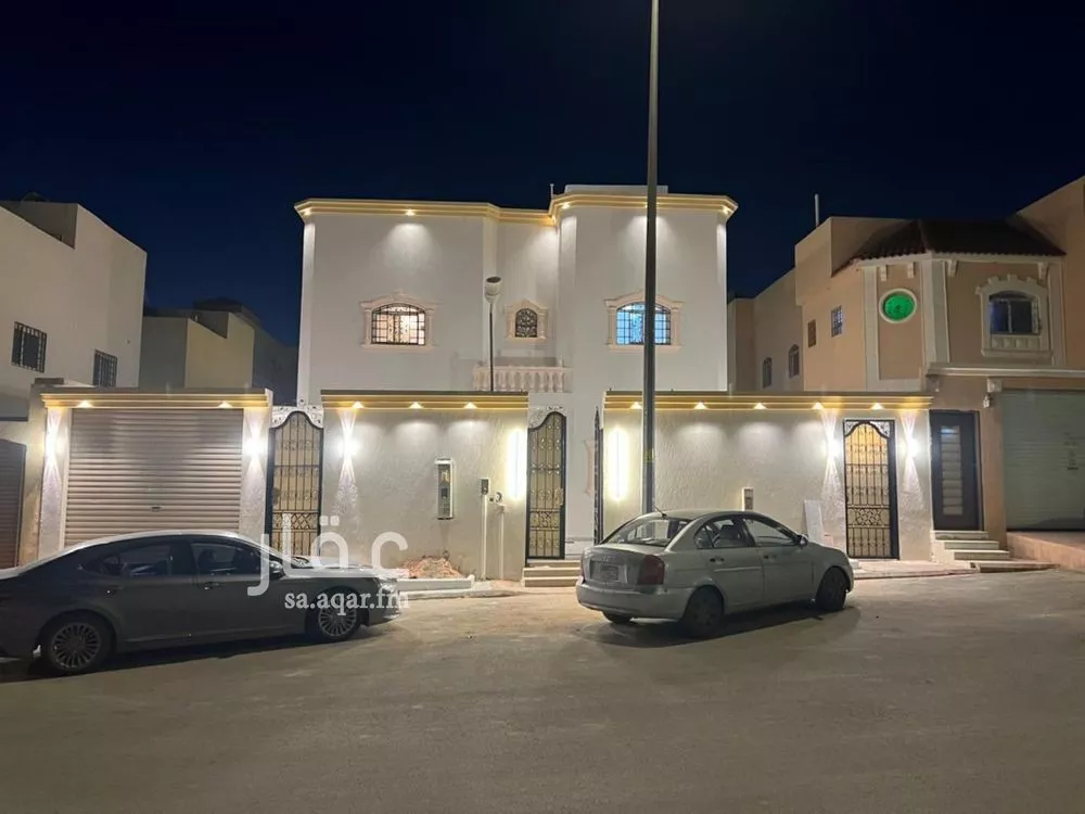 فيلا للبيع في شارع عبدالله بن سيف, حي العقيق, مدينة الرياض, منطقة الرياض 1 صورة